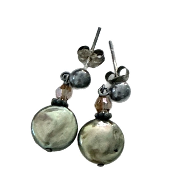 9 pairs of earrings!!!🤩 - Picture 4 of 12